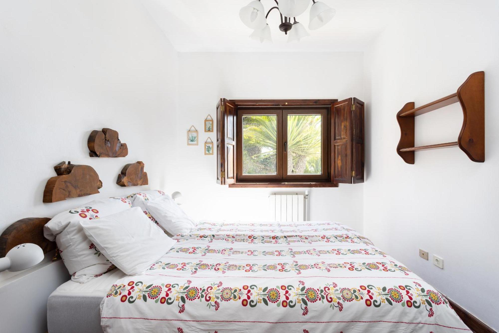 Holiday home Geranios *